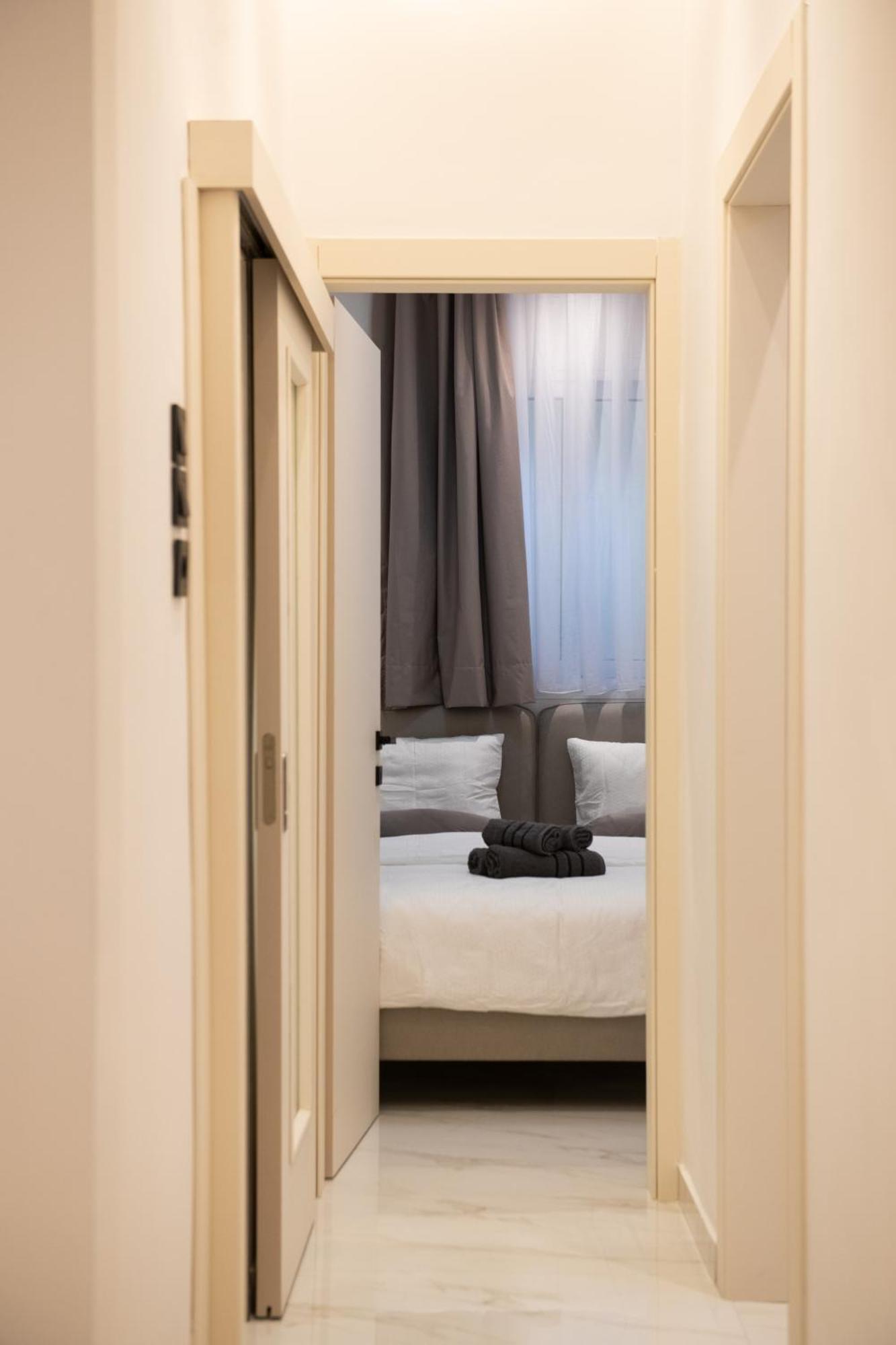 Navarino Lux Thessaloniki