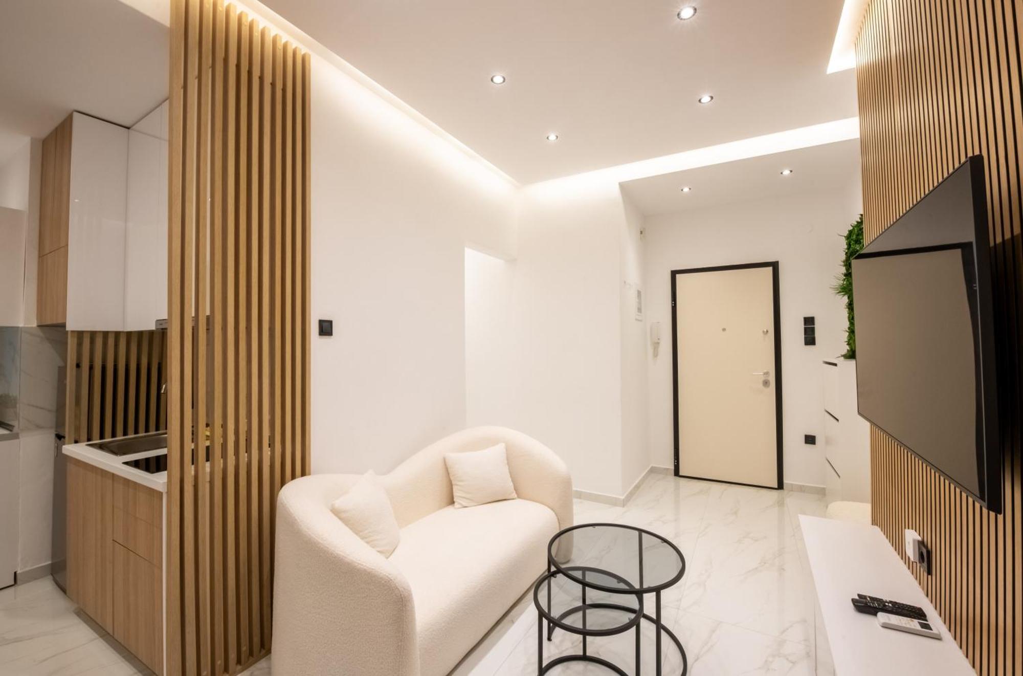 Navarino Lux Thessaloniki